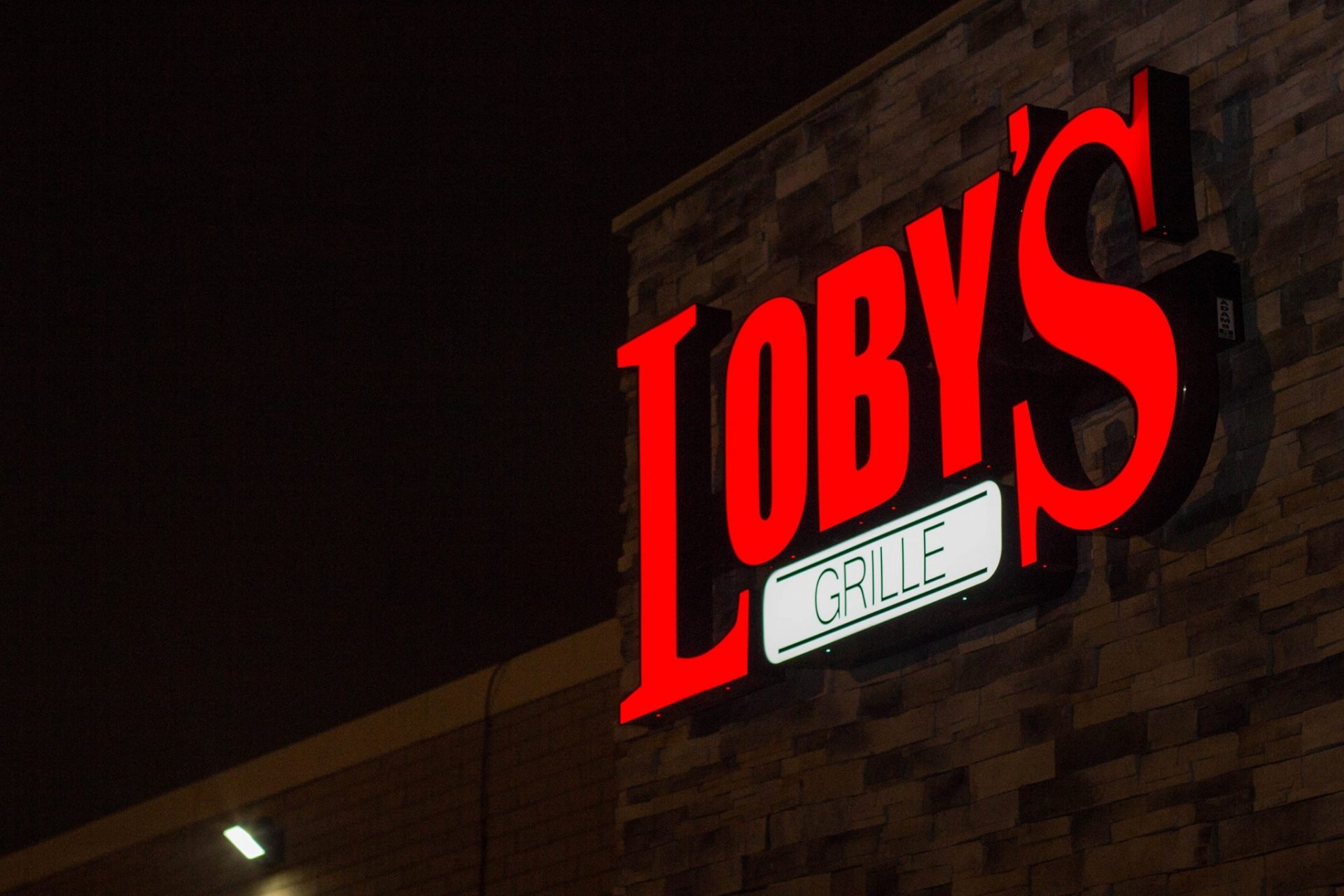 lobys storefront facade